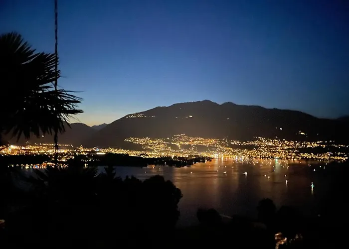 Cs Casa Serena 아파트 Gambarogno